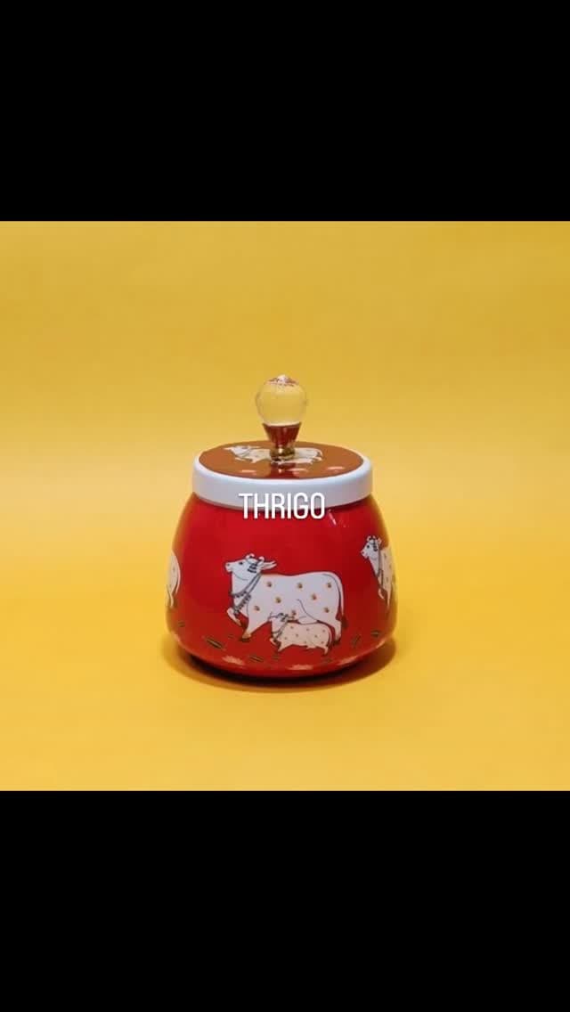 Pichwai Metal Jar